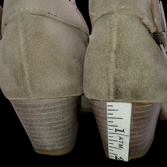 Franco Sarto Great Suede Tan Booties Women's Size 6 1/2 - Picture 6 of 11